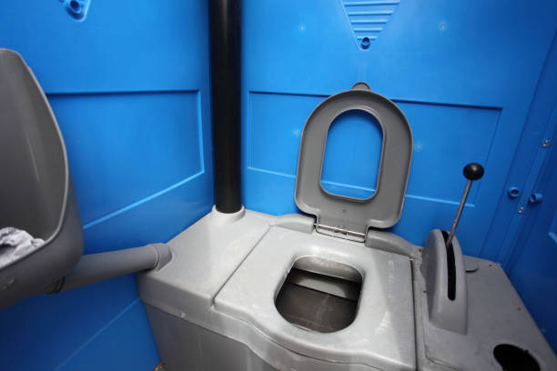 Types of Portable Toilets We Offer in Fort Dodge, IA